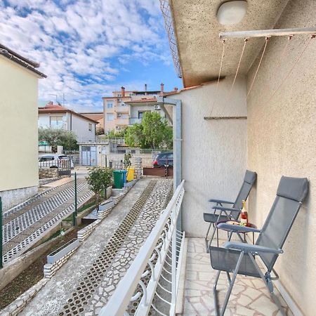Apartman Andi Διαμέρισμα Πούλα Εξωτερικό φωτογραφία