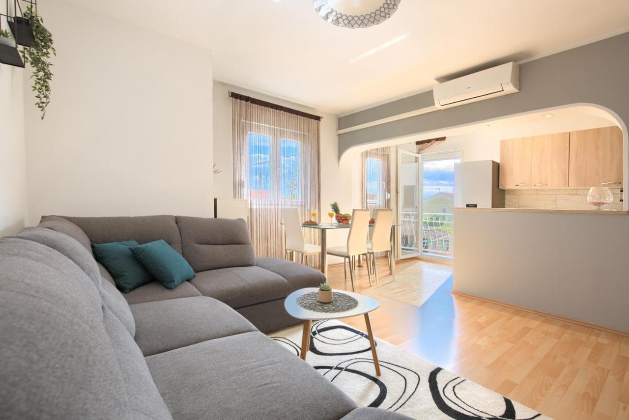 Apartman Andi Διαμέρισμα Πούλα Εξωτερικό φωτογραφία